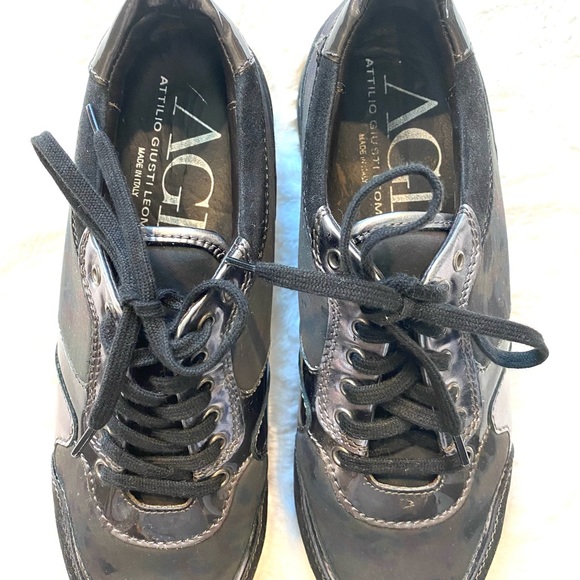 Agl excellent condition Camo sneakers with gold studs - Picture 8 of 9